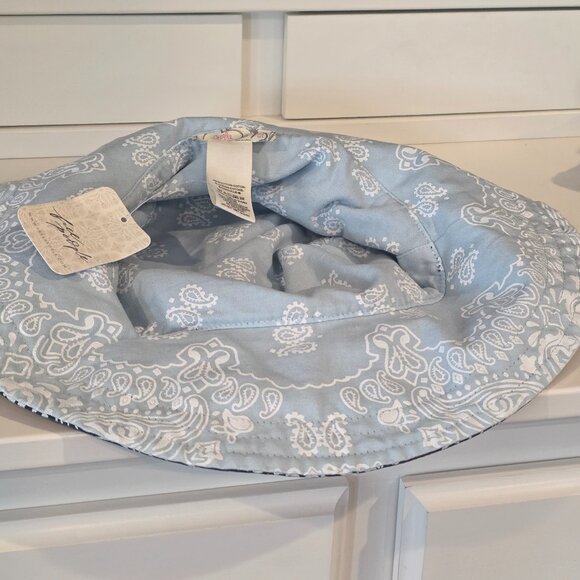 NWT:  Free People Bucket Bandana Hat